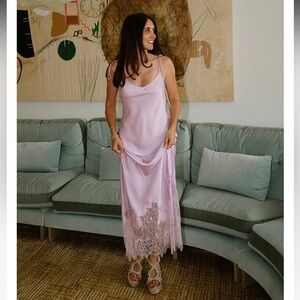 NWT Gianni Bini
x DANNIJO Lola Semi Sweetheart Lace Hem Satin Slip Dress